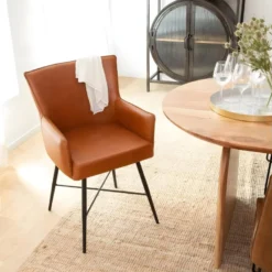 Fauteuil En Cuir Marron Hipolyte