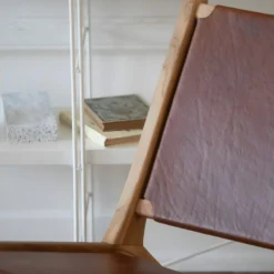 Fauteuil Kuna En Teck Et Cuir Lisse Marron -Promos Fauteora Magasin fauteuil 18752353