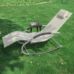 Fauteuil à Bascule Chaise Longue Transat De Jardin Avec Repose-pieds Et 1 Pochette Latérale, Bain De Soleil Rocking Chair - Crème SoBuy OGS28-MI -Promos Fauteora Magasin fauteuil 19507167